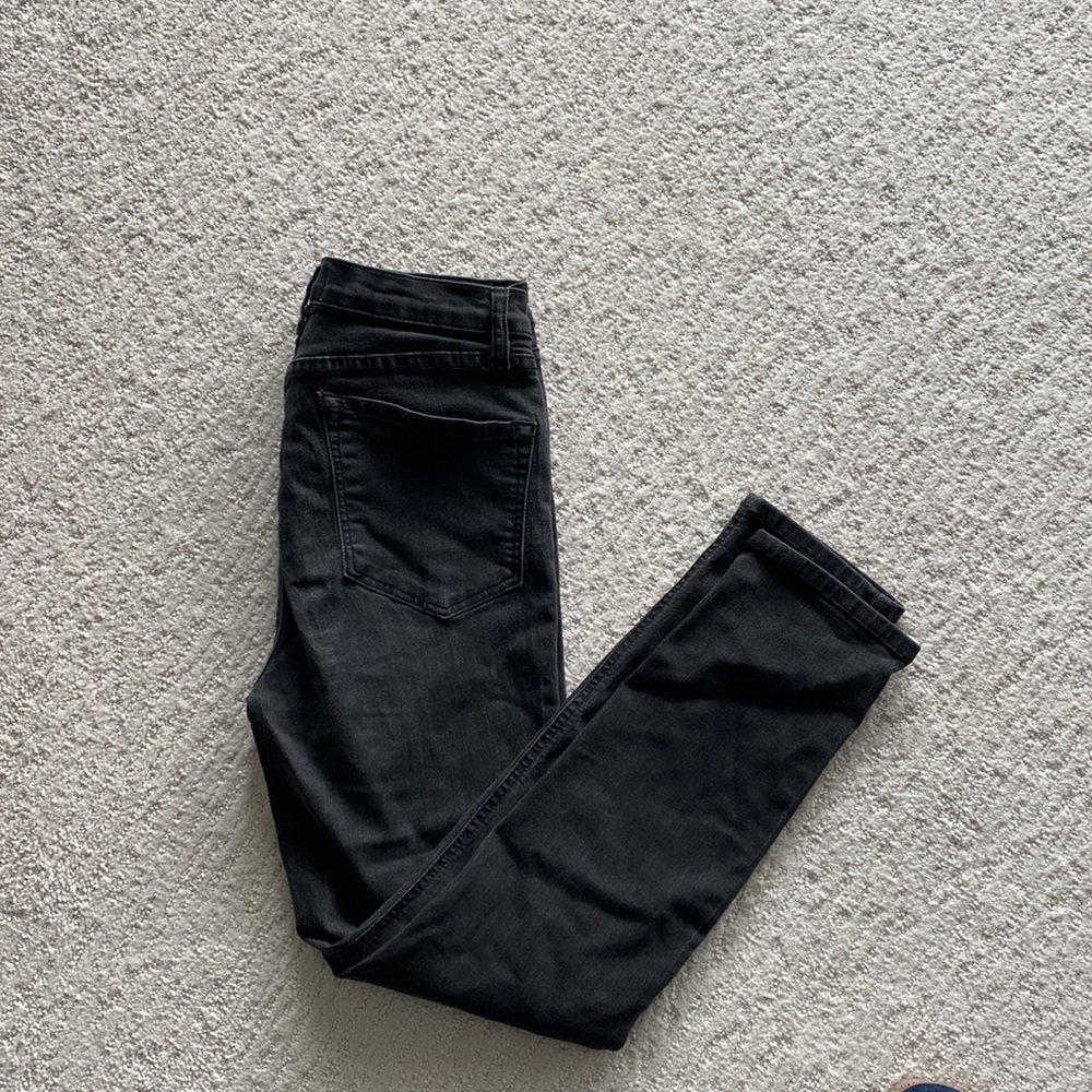 🥰Free People women’s black hi rise jeans.Size 29